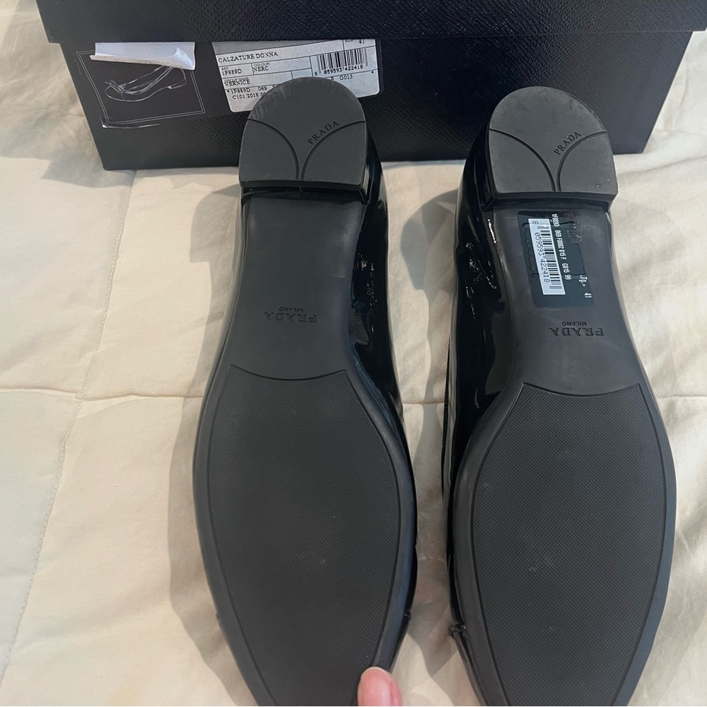 Black Patent Leather Flats - Picture 9 of 11